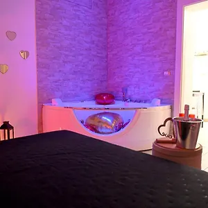 Momenti E Wellness Syracuse